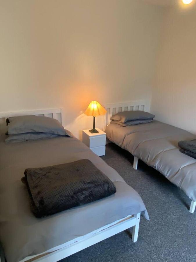 Town House In Ideal Location Central Enniskillen Dış mekan fotoğraf